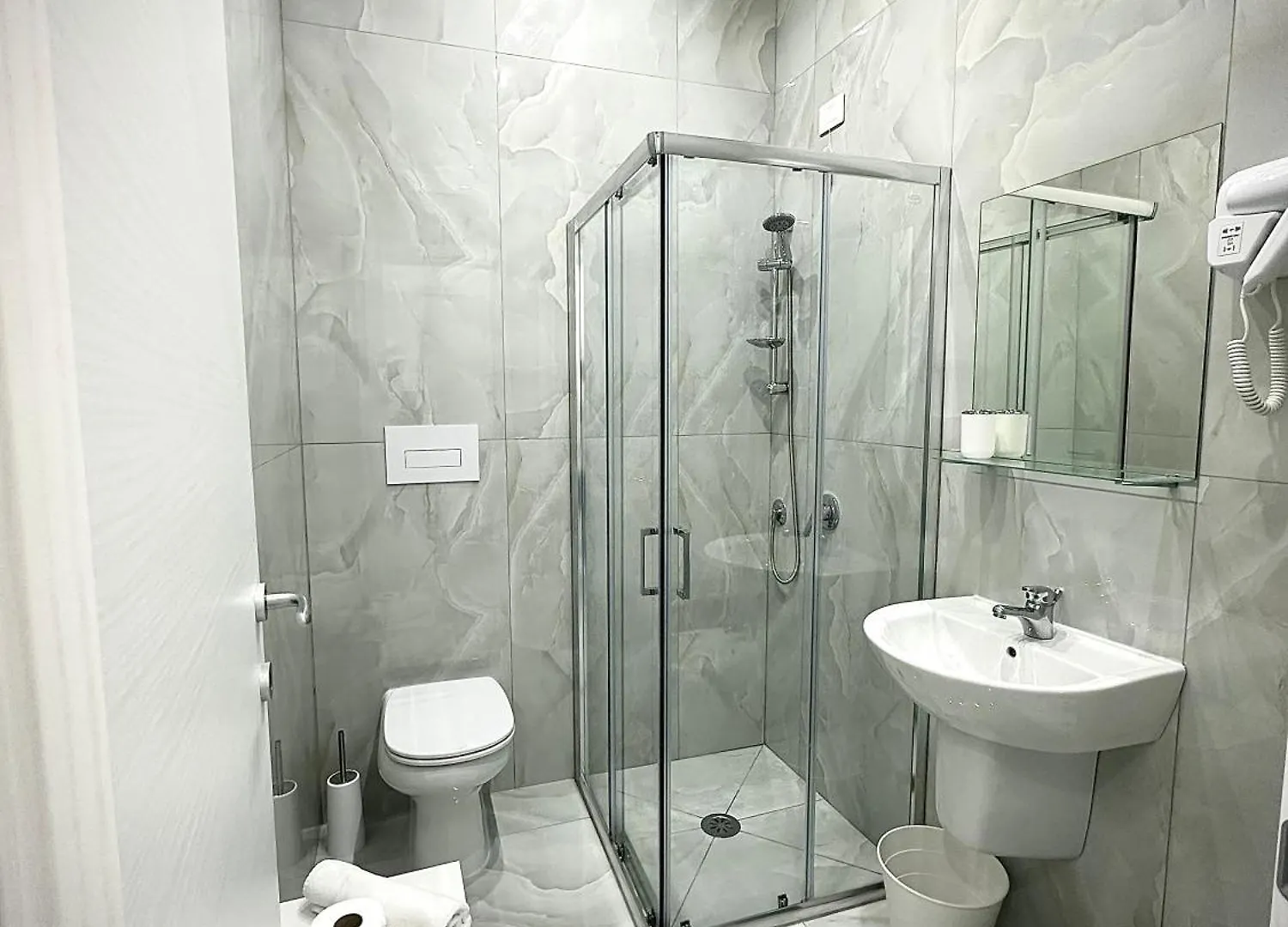 Marvit Central Luxury Naples 0*,  Italy
